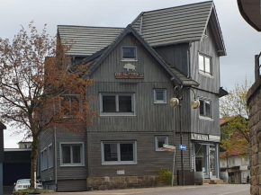 VALHALLA'S Hütte